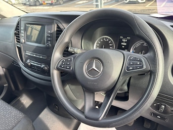 Used Mercedes-Benz Vito 2023 for sale - 77587091: Photo