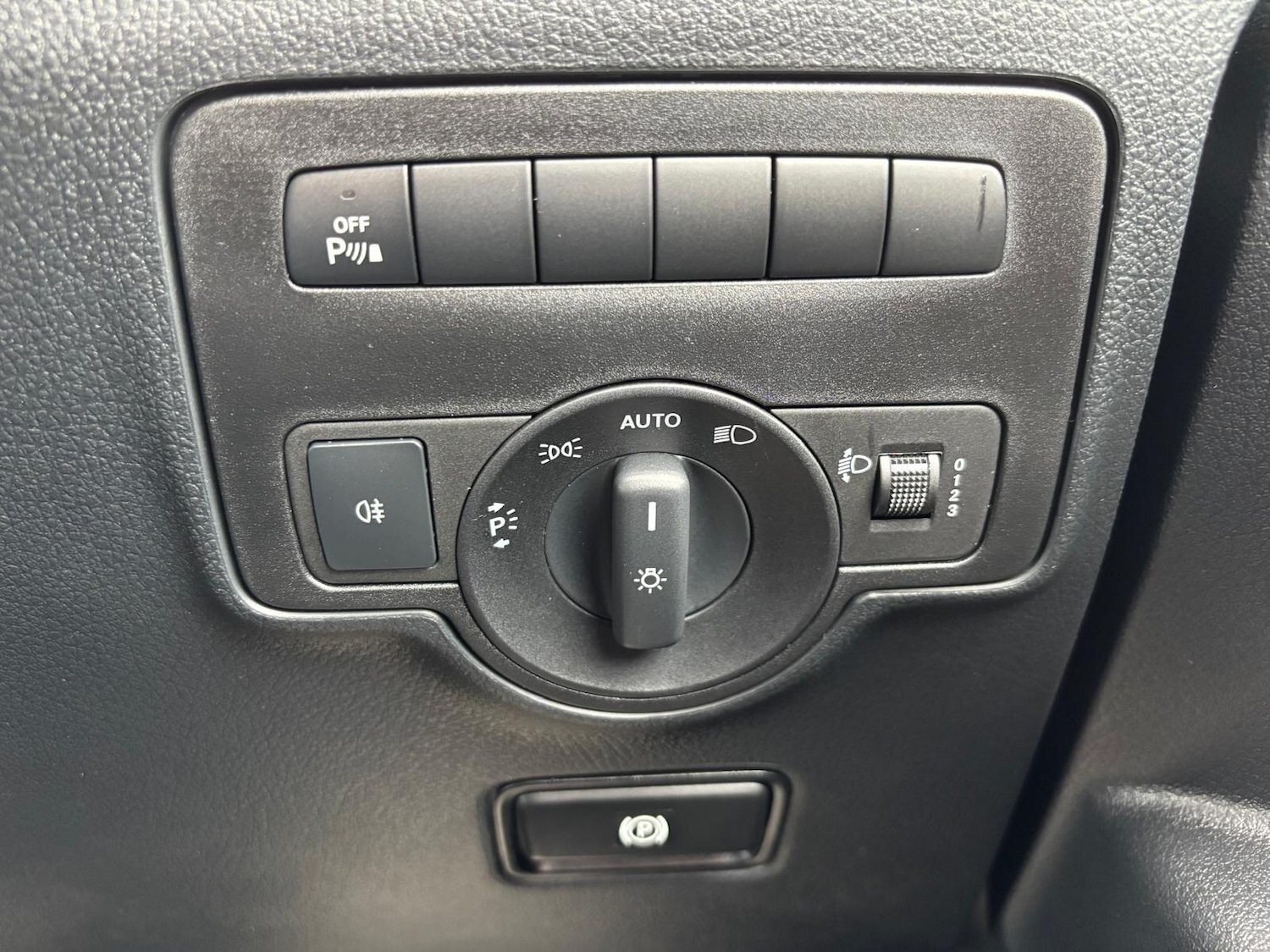 Used Mercedes-Benz Vito 2025 for sale - 76151555: Photo 28