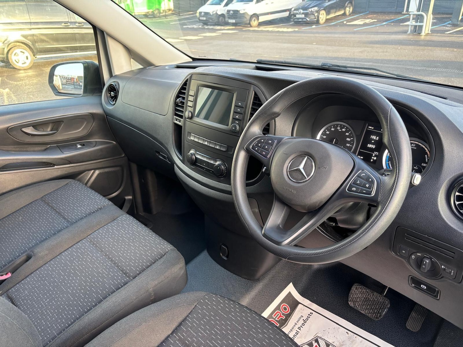 Used Mercedes-Benz Vito 2023 for sale - 77081767: Photo 17