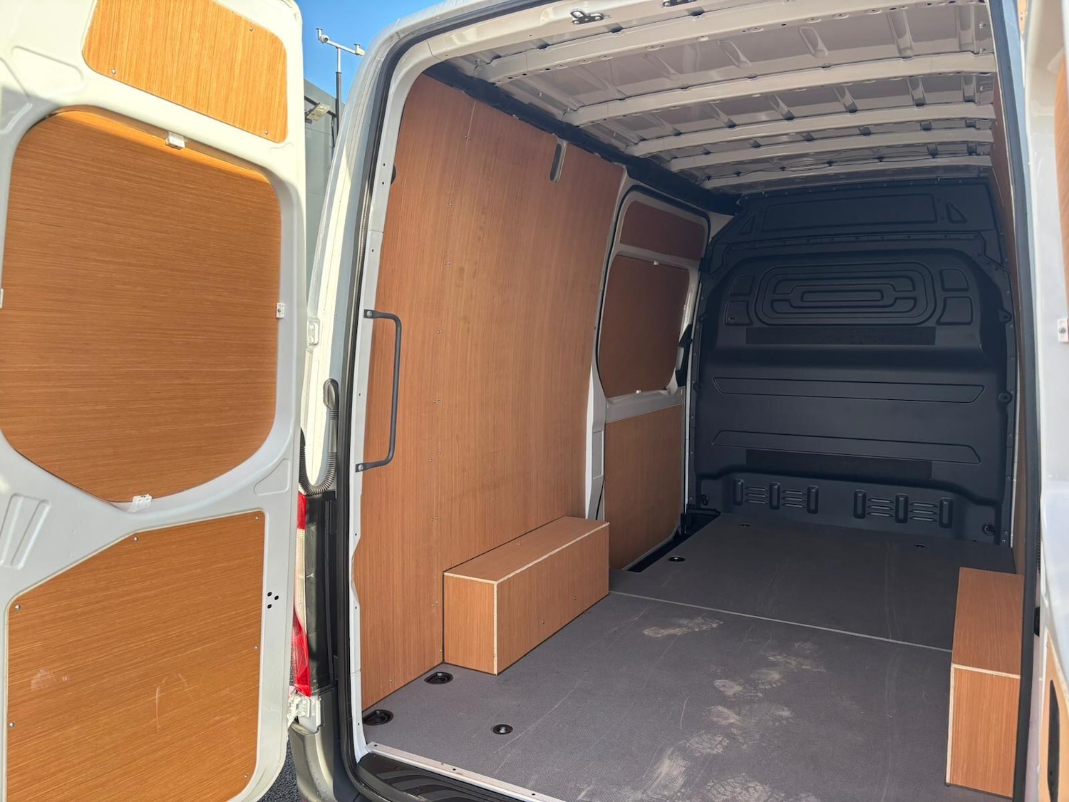 Used Mercedes-Benz Sprinter 2025 for sale - 76538456: Photo 12