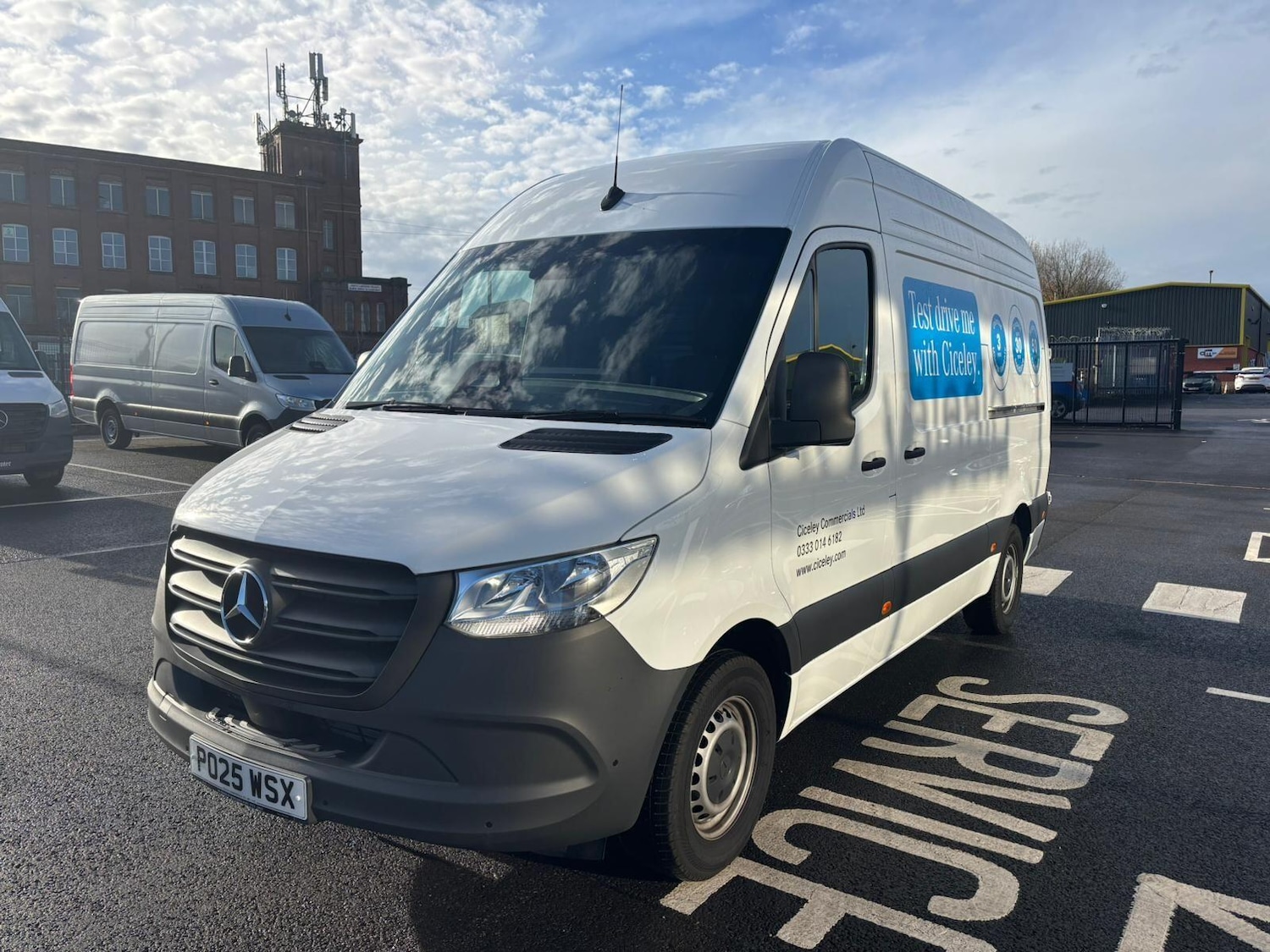 Used Mercedes-Benz Sprinter 2025 for sale - 76538456: Photo 4