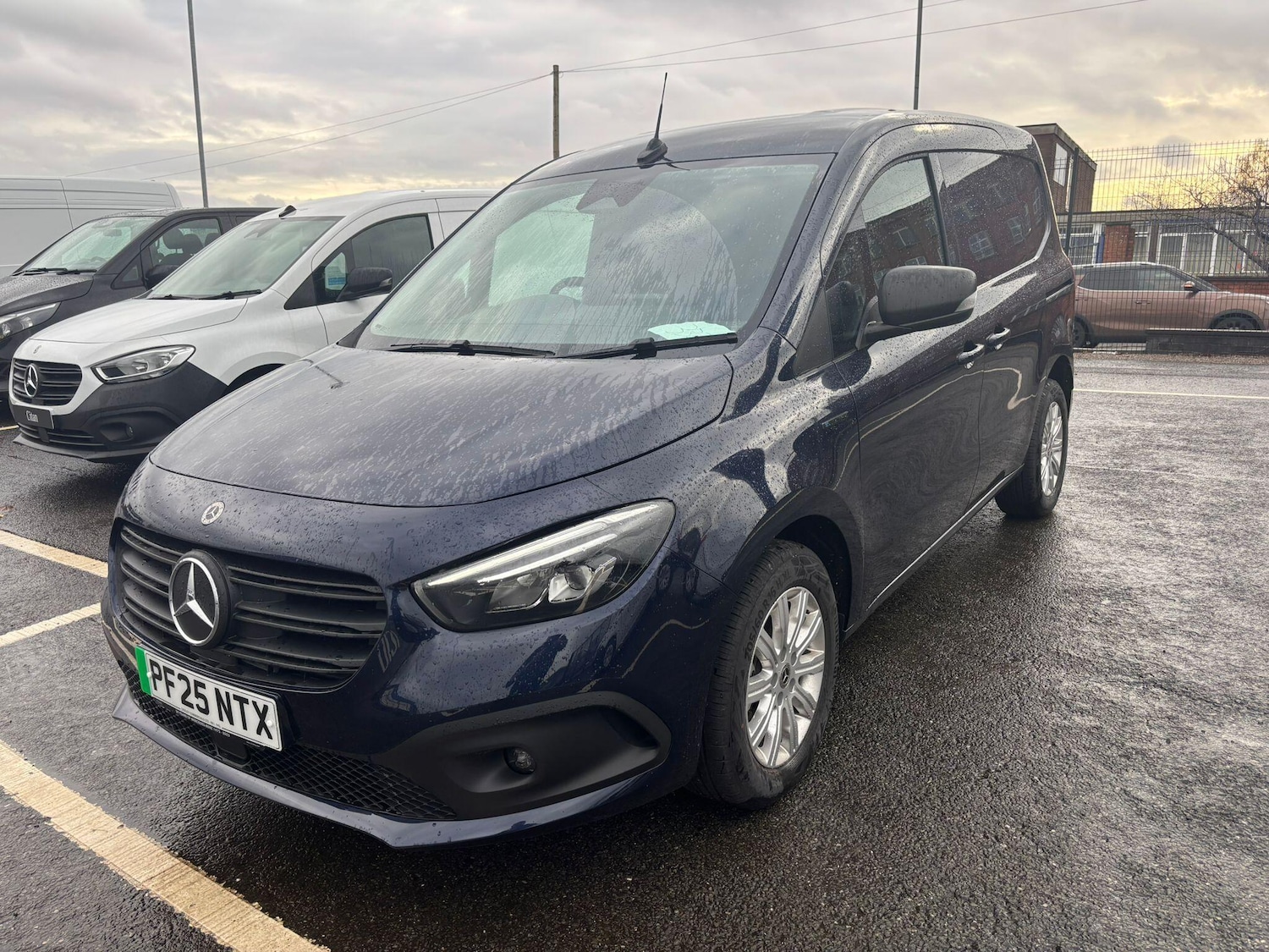 Used Mercedes-Benz Citan 2025 for sale - 76498645: Photo 3