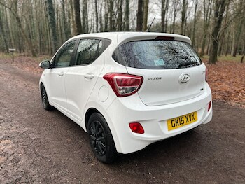 Used Hyundai i10 2015 for sale - 79589985: Photo