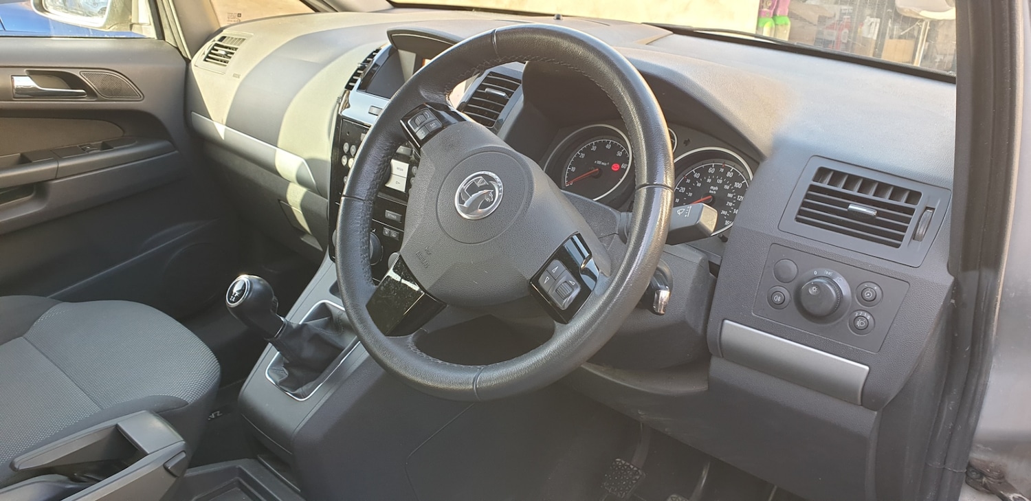 Used Vauxhall Zafira 2014 for sale - 76719142: Photo 8