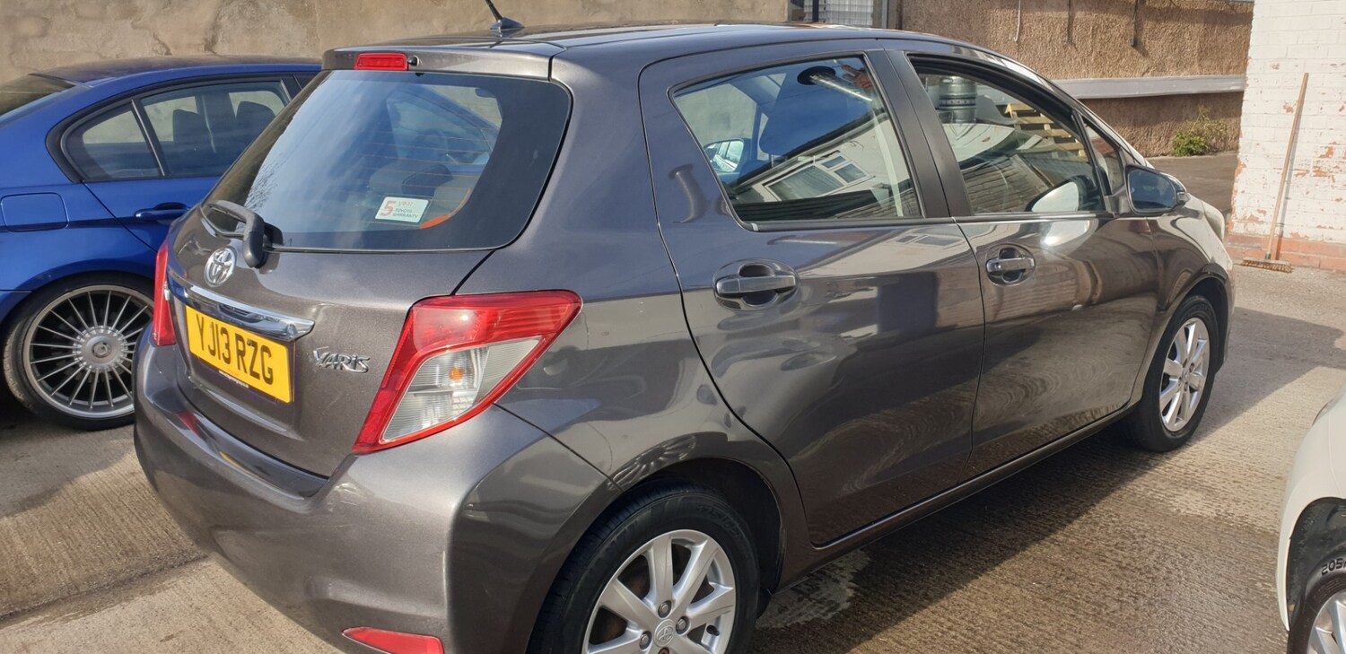 Used Toyota Yaris 2013 for sale - 76375435: Photo 16