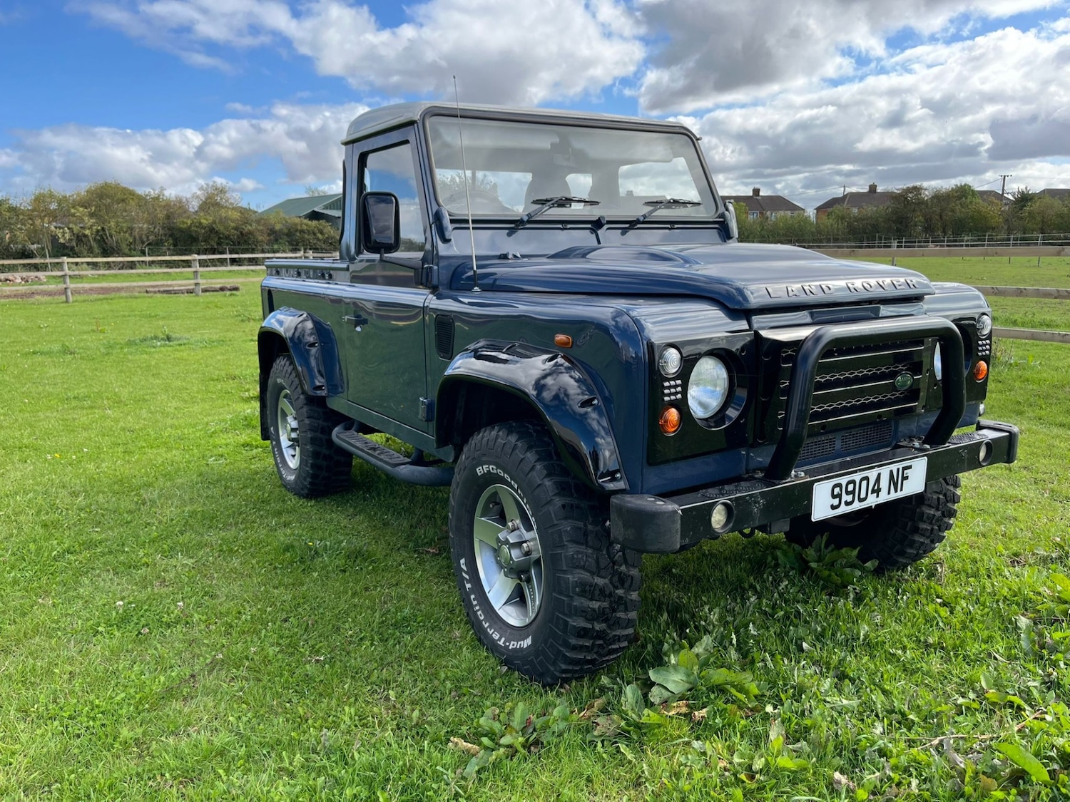 Used Land Rover Defender 2009 for sale - 75981805: Photo 2