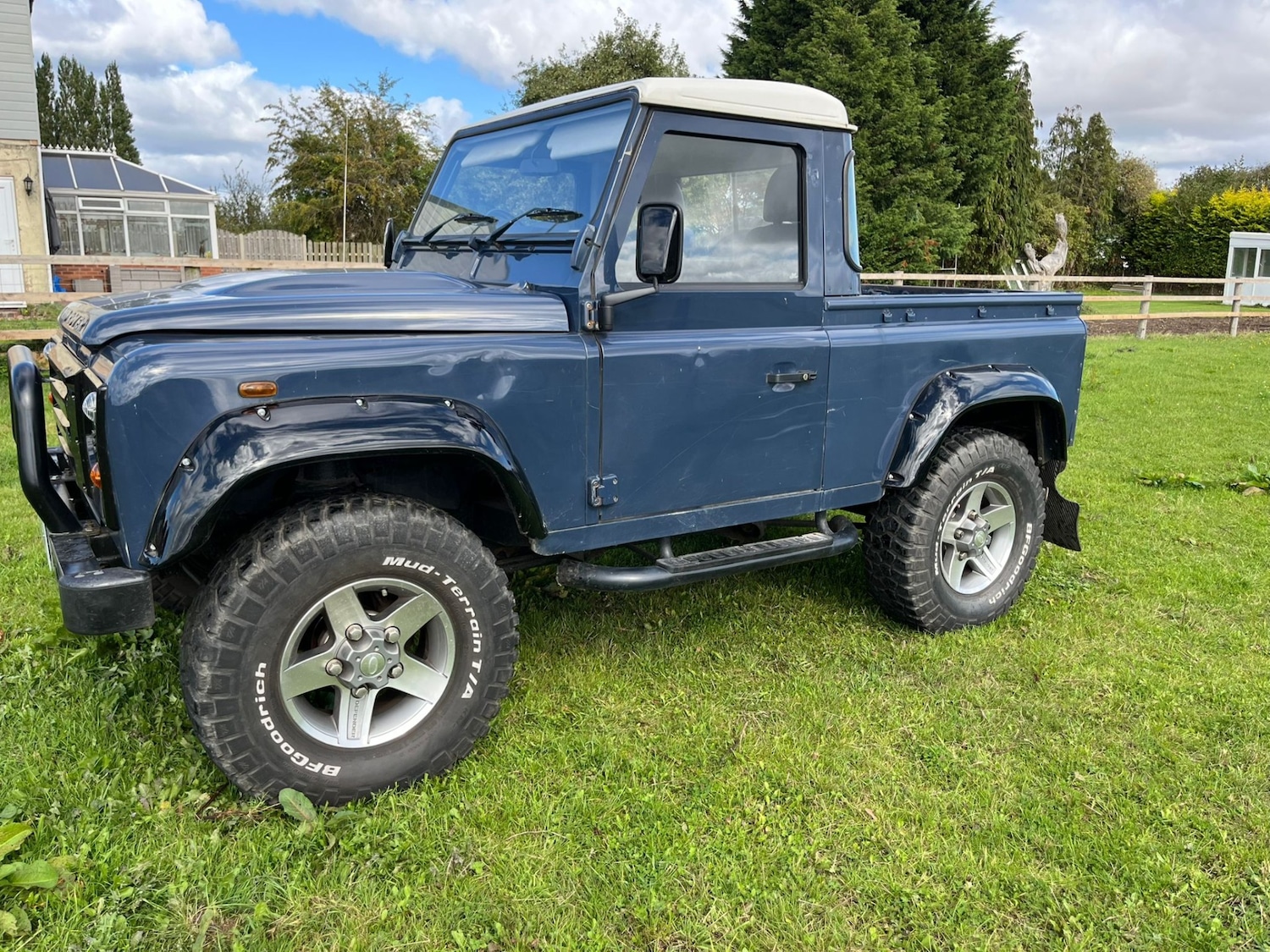 Used Land Rover Defender 2009 for sale - 75981805: Photo 5