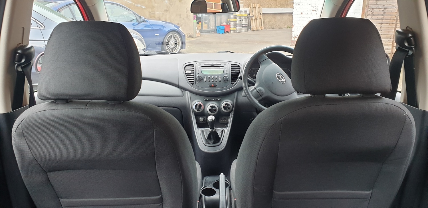 Used Hyundai i10 2013 for sale - 76969440: Photo 10