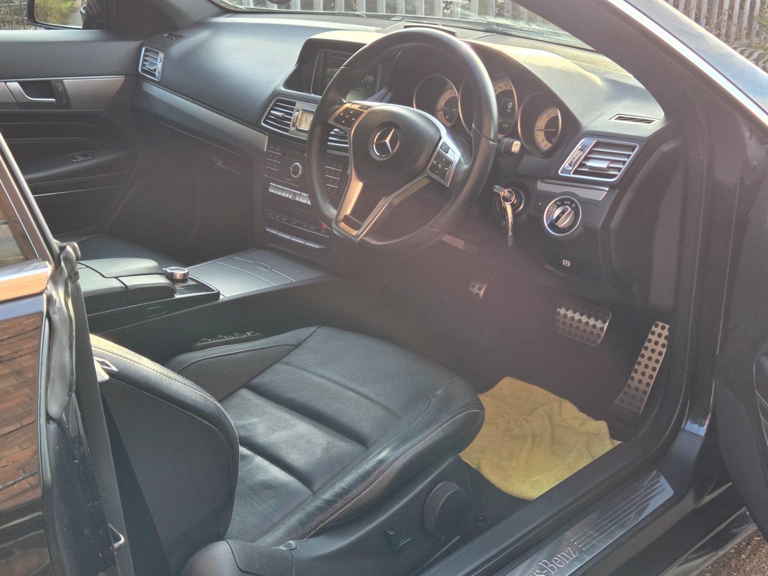 Used Mercedes-Benz E Class 2016 for sale - 77125033: Photo 9