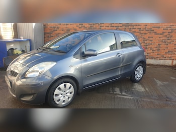 Used Toyota Yaris 2009 for sale - 76510640: Photo