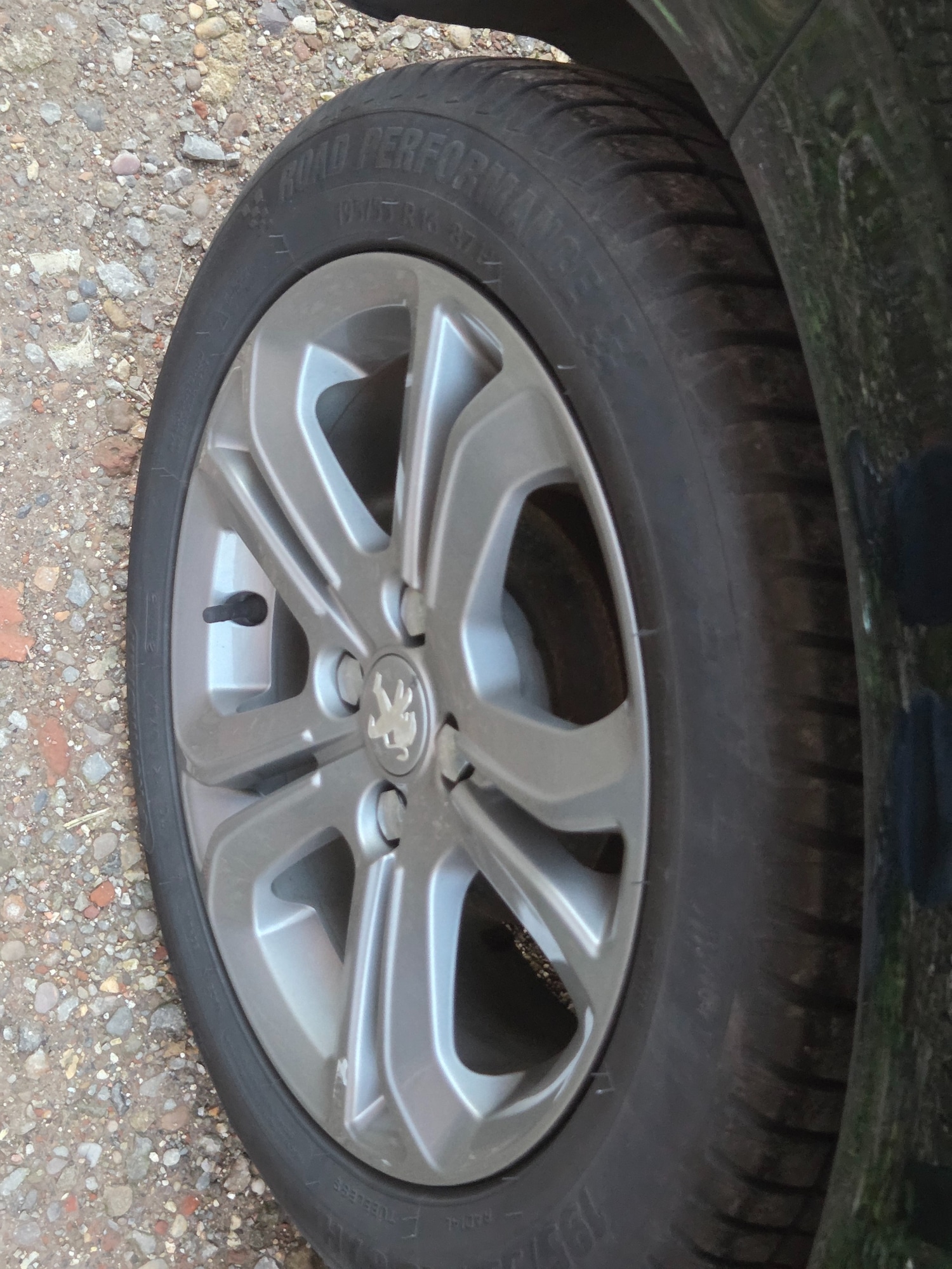 Used Peugeot 208 2015 for sale - 77921076: Photo 10