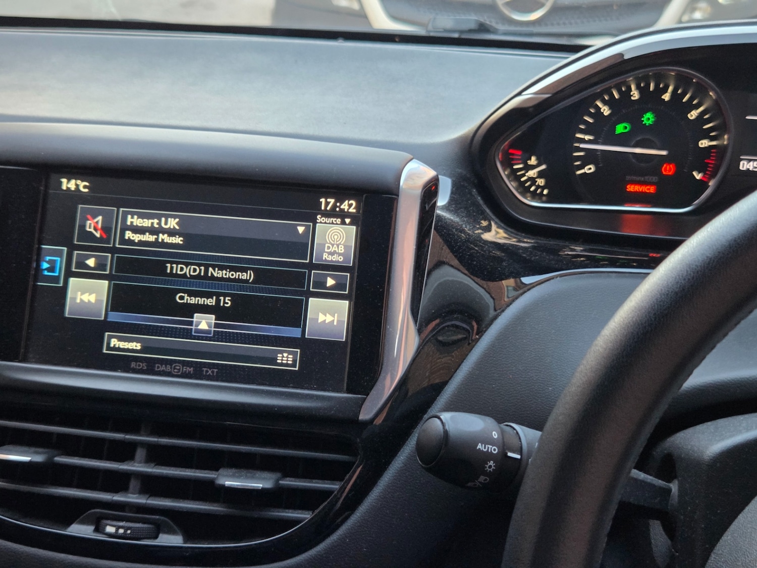 Used Peugeot 208 2015 for sale - 77921076: Photo 7