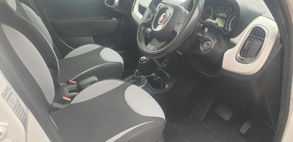 Used Fiat 500L 2014 for sale - 76273398: Photo 7
