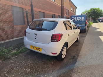 Used Dacia Sandero 2017 for sale - 78667607: Photo