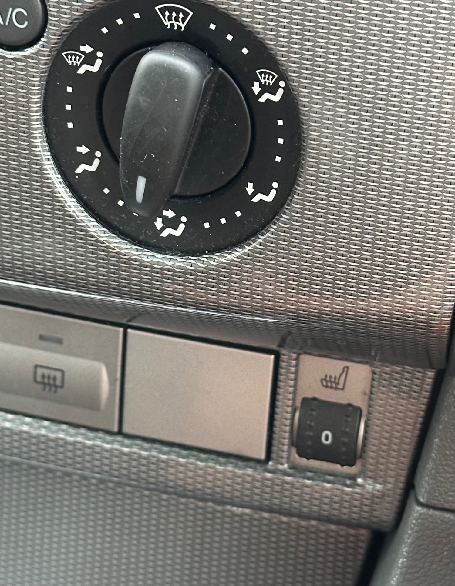 Used Ford Focus 2010 for sale - 76100585: Photo 19