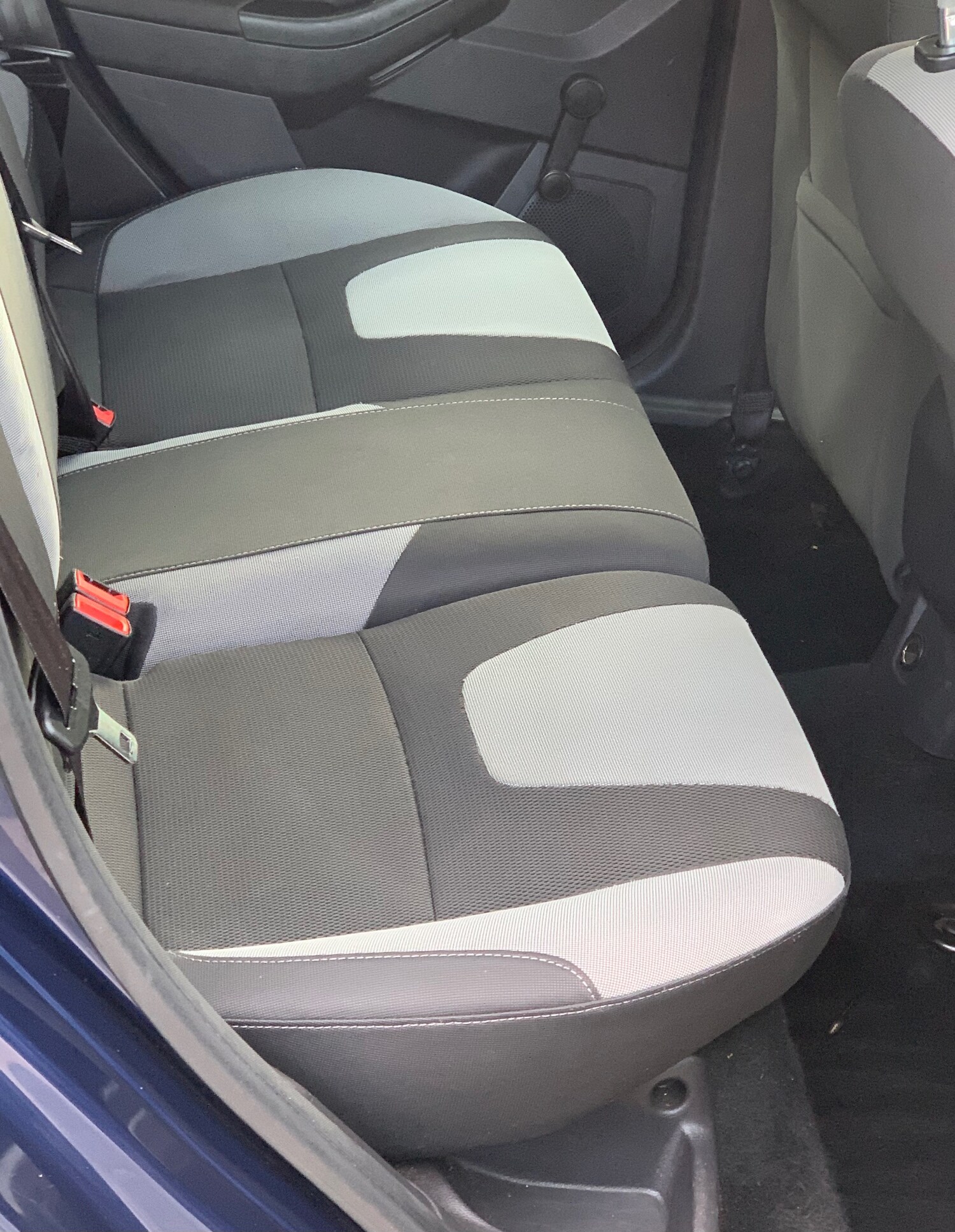 Used Ford Focus 2011 for sale - 76580603: Photo 11