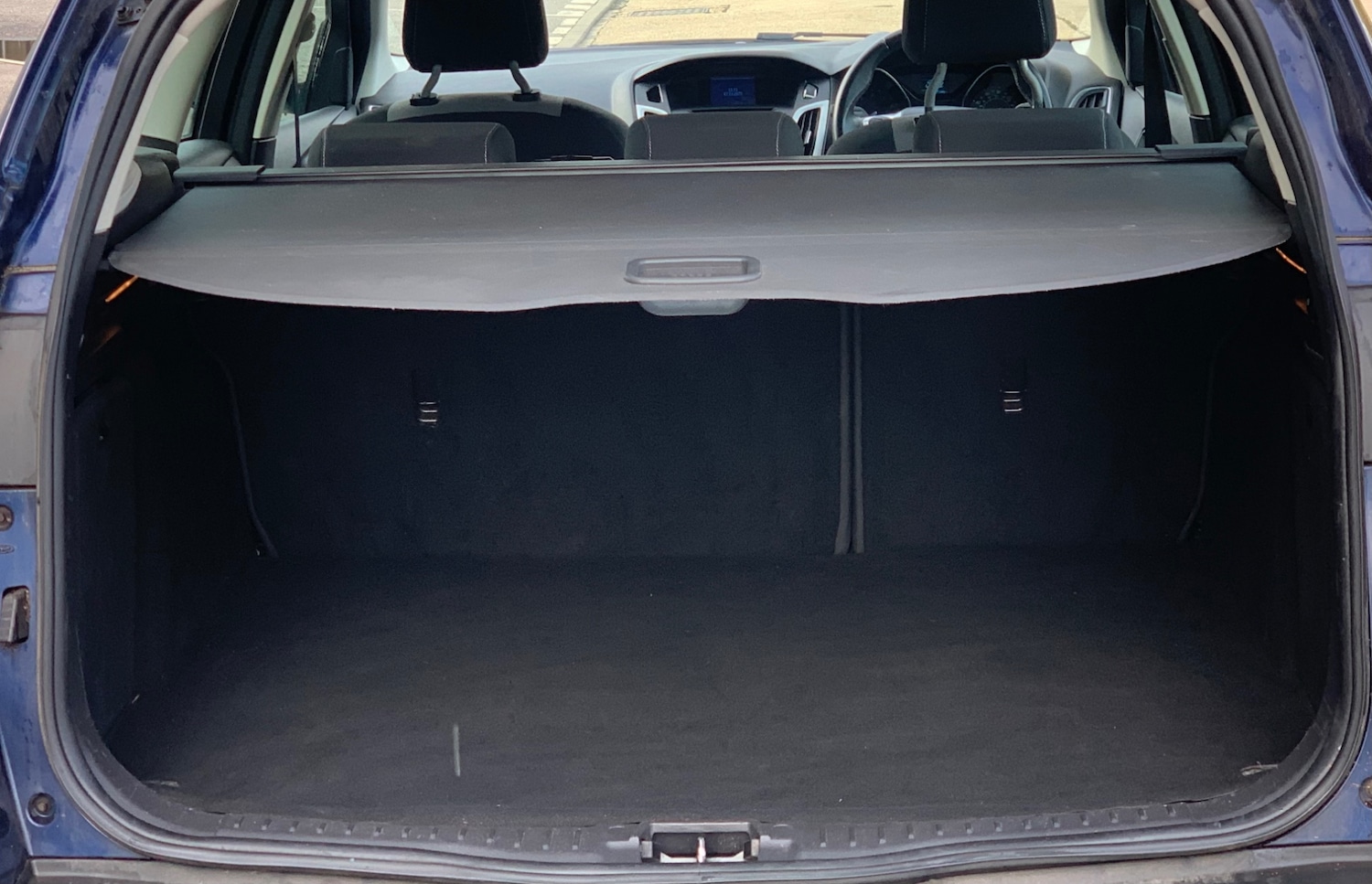 Used Ford Focus 2011 for sale - 76580603: Photo 8