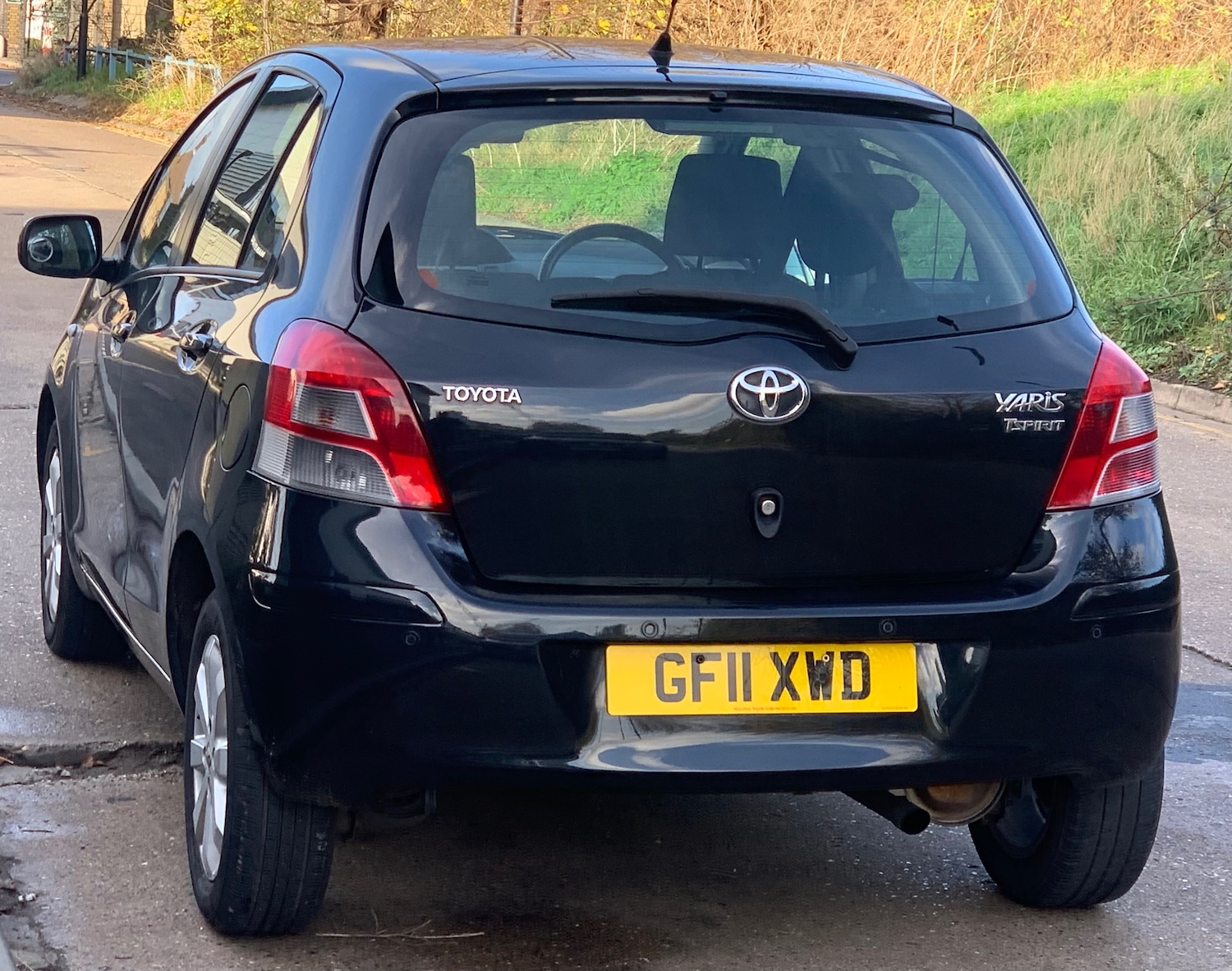 Used Toyota Yaris 2011 for sale - 76576698: Photo 5