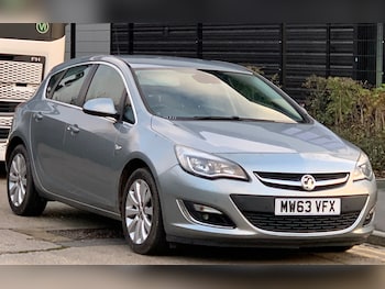 Used Vauxhall Astra 2014 for sale - 76664656: Photo