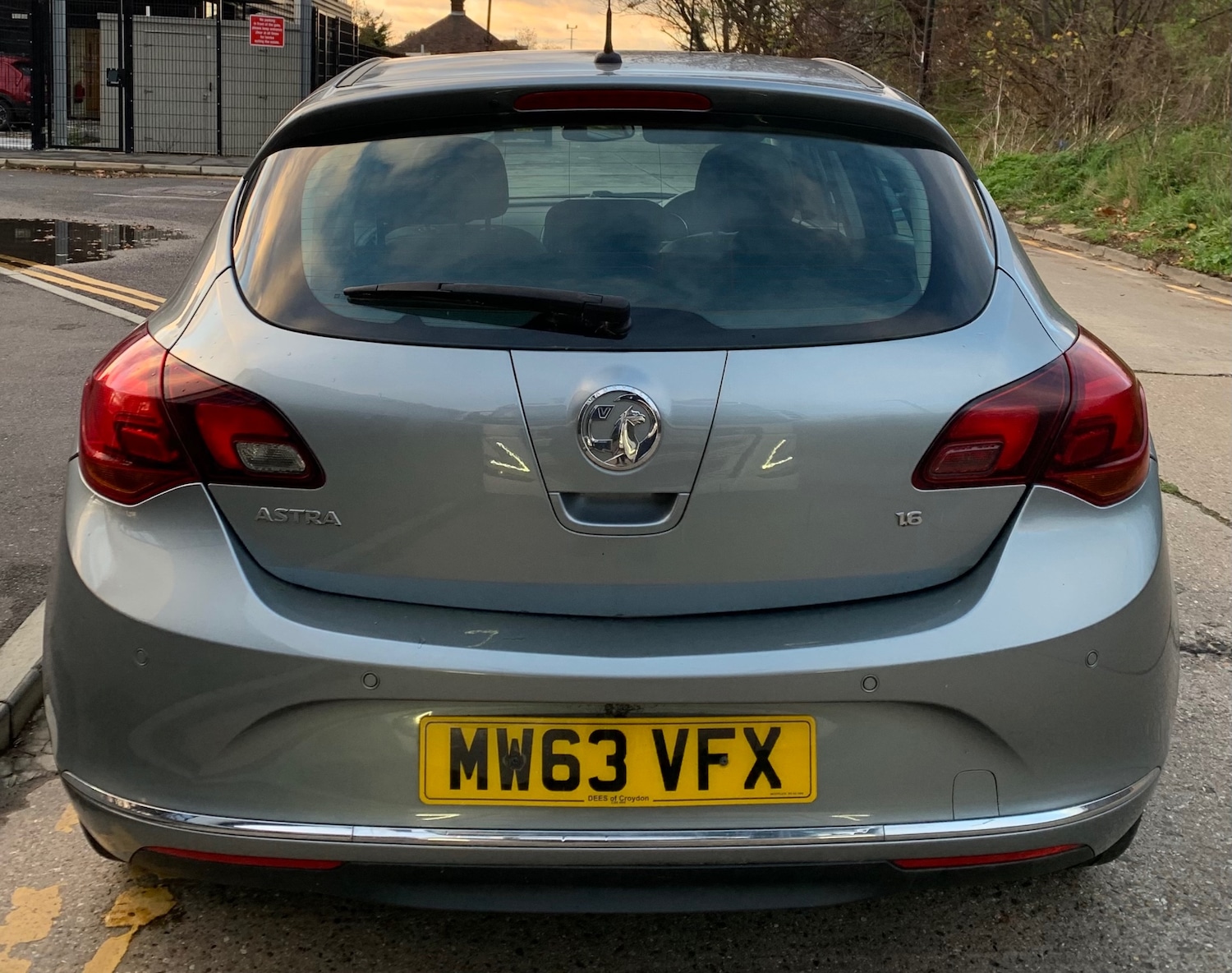 Used Vauxhall Astra 2014 for sale - 76664656: Photo 3