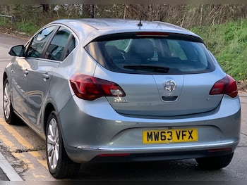 Used Vauxhall Astra 2014 for sale - 76664656: Photo