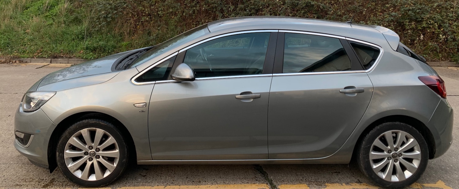 Used Vauxhall Astra 2014 for sale - 76664656: Photo 5