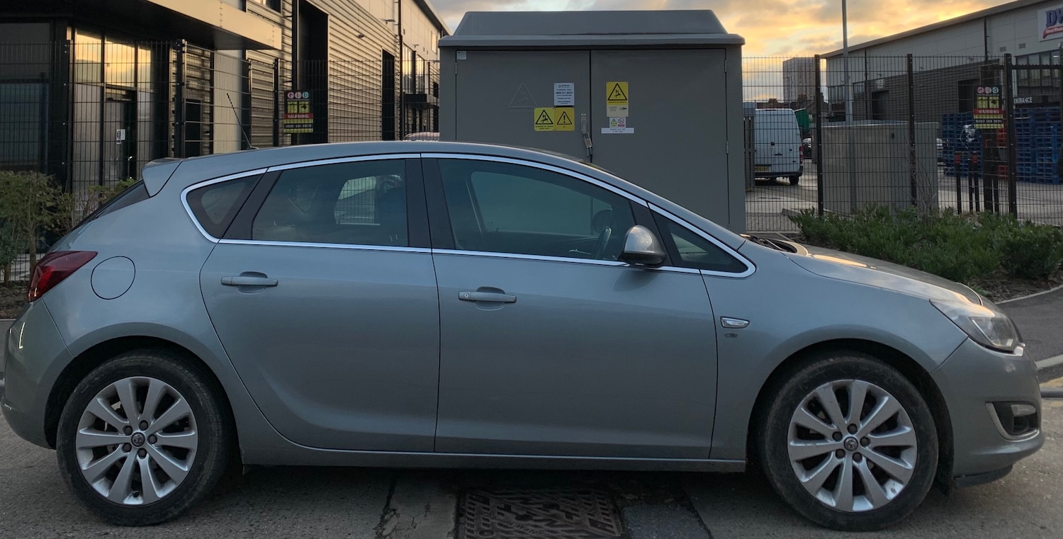 Used Vauxhall Astra 2014 for sale - 76664656: Photo 7