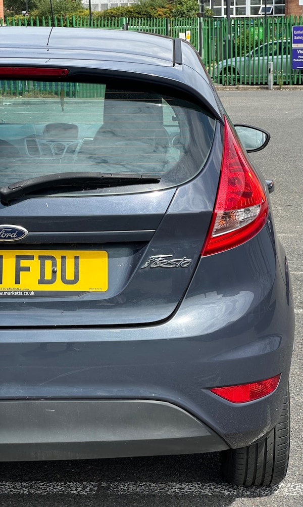Used Ford Fiesta 2012 for sale - 76100593: Photo 10