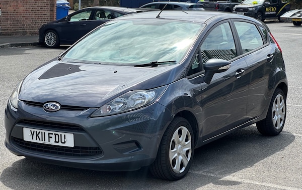 Used Ford Fiesta 2012 for sale - 76100593: Photo 2