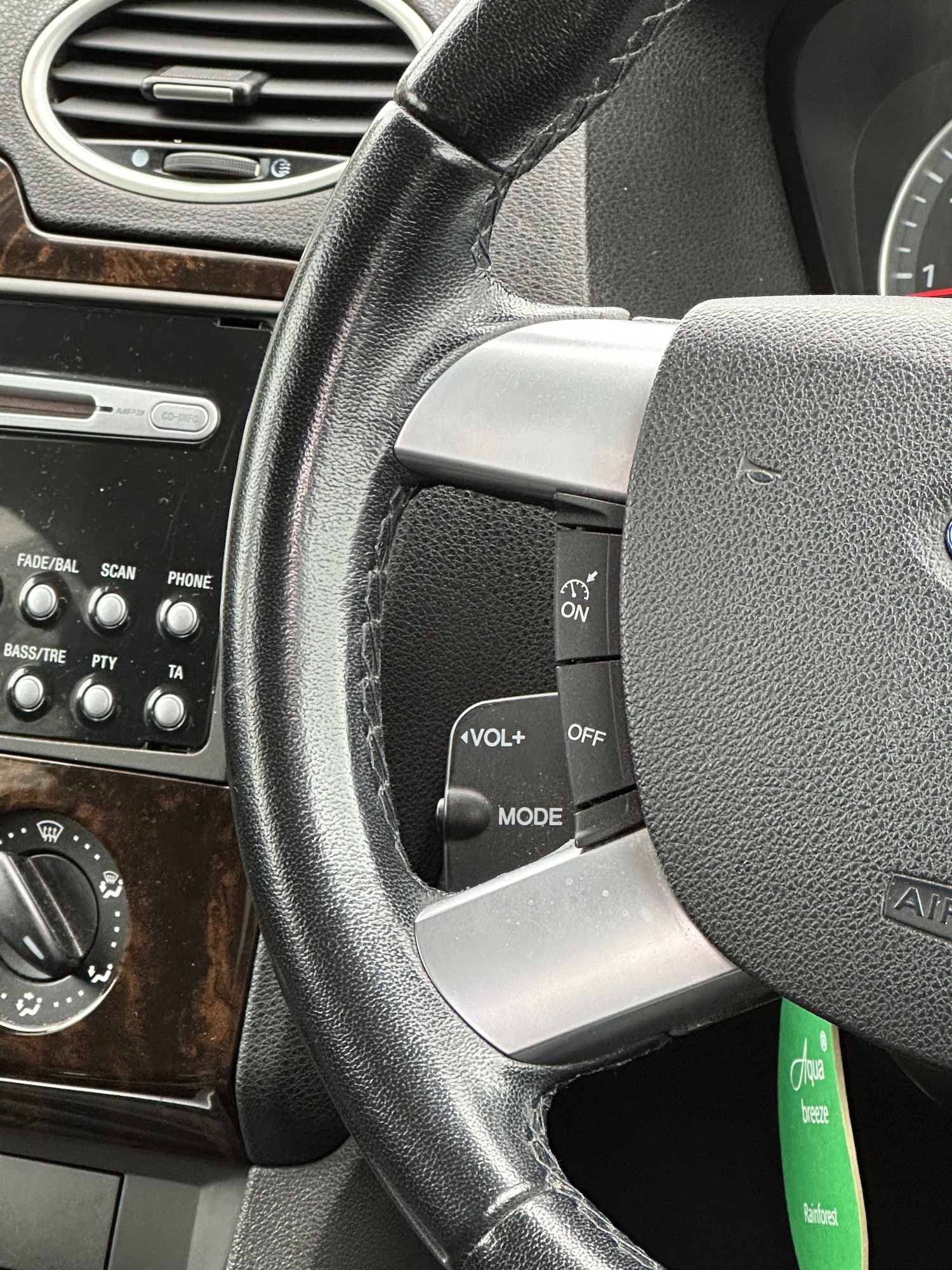 Used Ford Focus 2007 for sale - 76100708: Photo 12