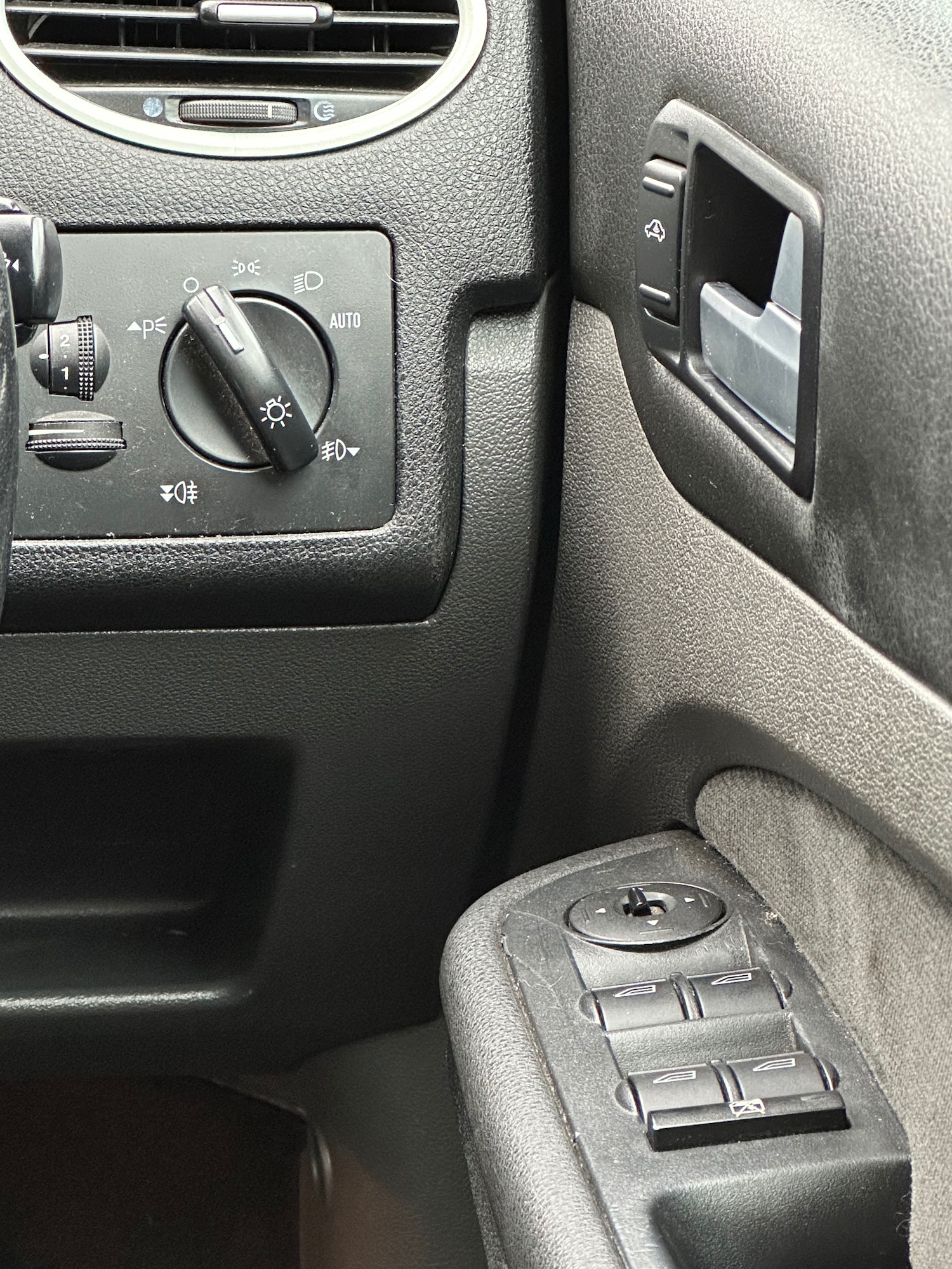 Used Ford Focus 2007 for sale - 76100708: Photo 13