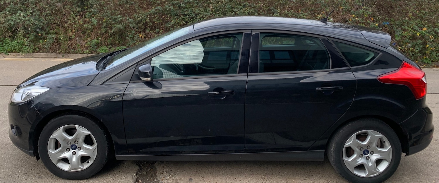 Used Ford Focus 2013 for sale - 76579973: Photo 3