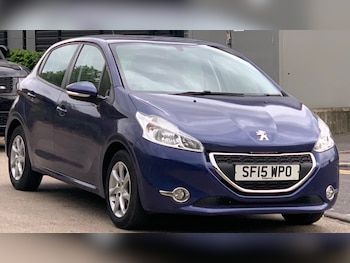 Used Peugeot 208 2015 for sale - 78604939: Photo