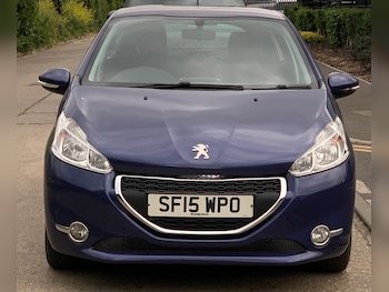 Used Peugeot 208 2015 for sale - 78604939: Photo