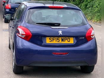 Used Peugeot 208 2015 for sale - 78604939: Photo