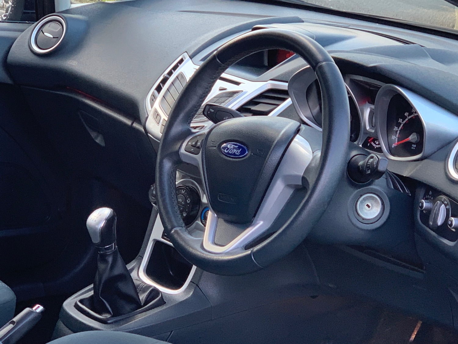 Used Ford Fiesta 2013 for sale - 77179996: Photo 10