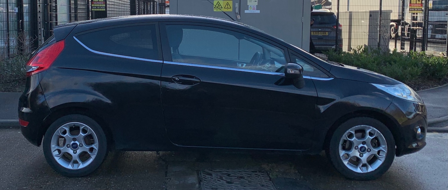 Used Ford Fiesta 2013 for sale - 77179996: Photo 9