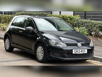 Used Volkswagen Golf 2013 for sale - 76076777: Photo