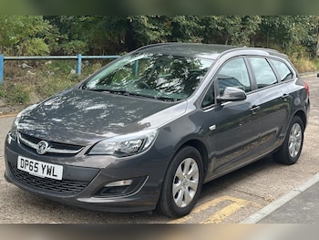 Used Vauxhall Astra 2015 for sale - 76045618: Photo