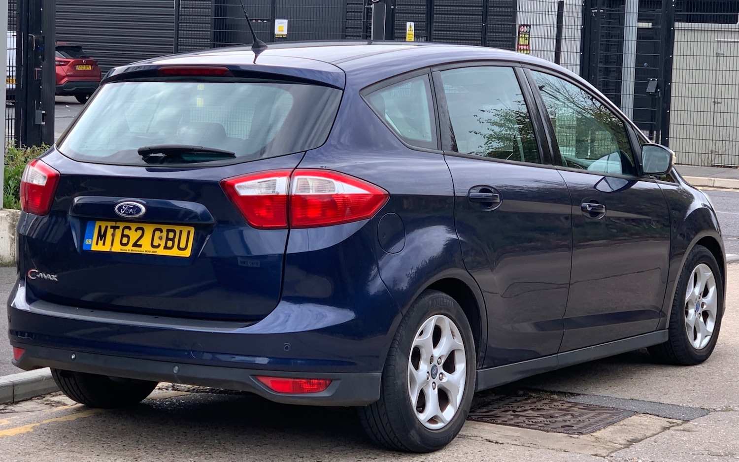 Used Ford C-Max 2013 for sale - 76664886: Photo 9