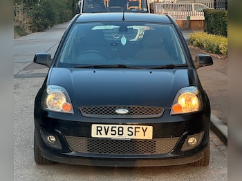 Used Ford Fiesta 2008 for sale - 76100769: Photo
