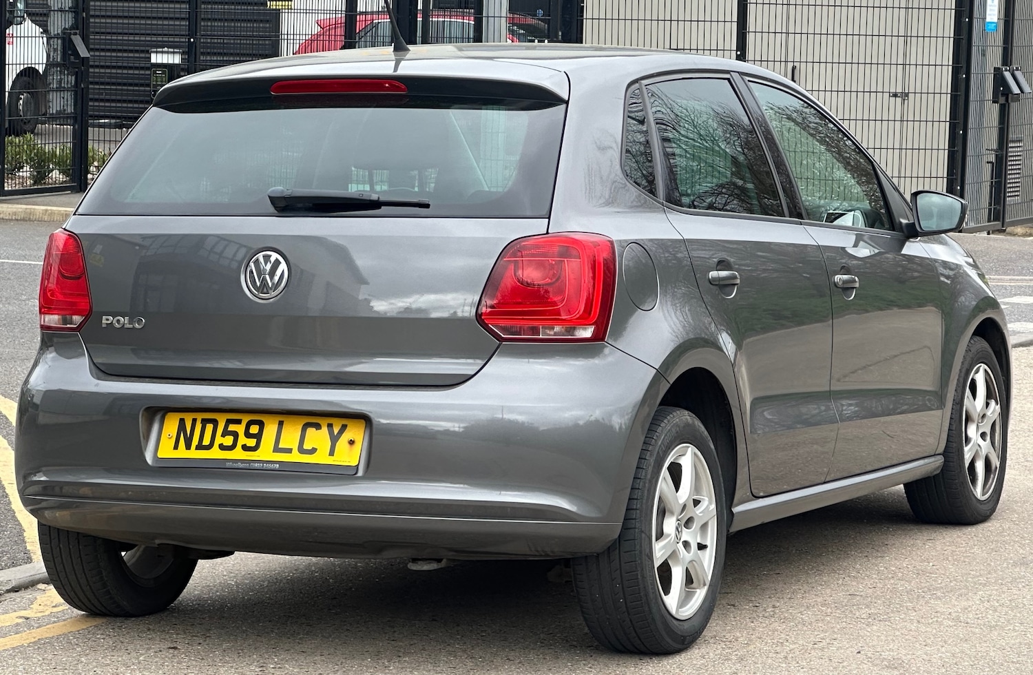 Used Volkswagen Polo 2009 for sale - 78149711: Photo 7