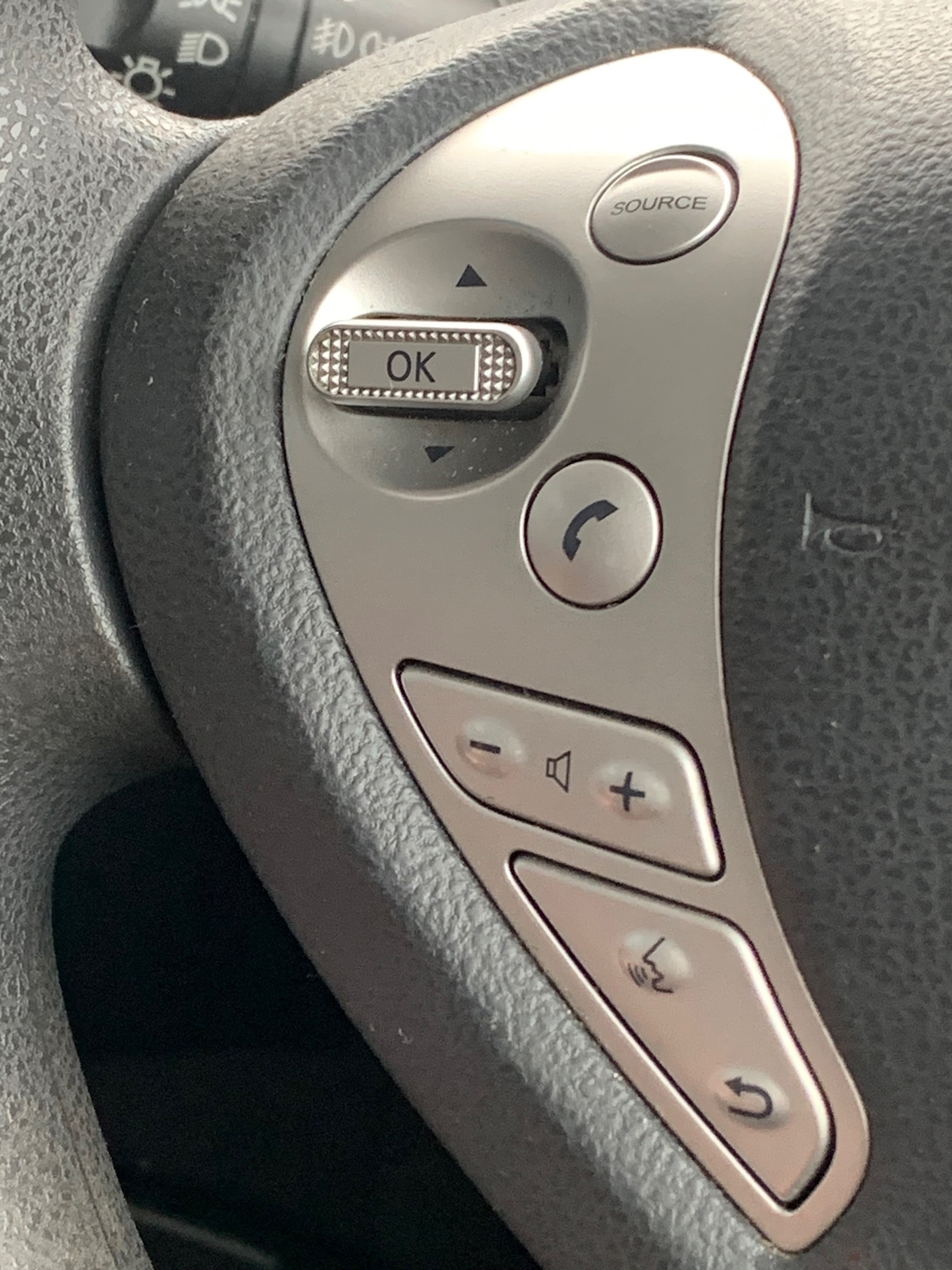 Used Nissan Leaf 2017 for sale - 77179984: Photo 21