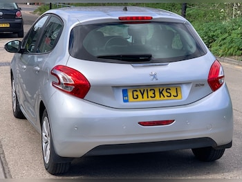 Used Peugeot 208 2013 for sale - 78149708: Photo