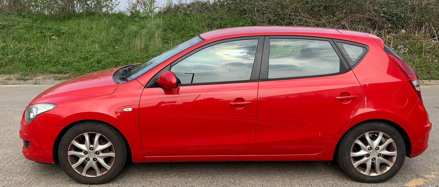 Used Hyundai i30 2010 for sale - 78149705: Photo 4