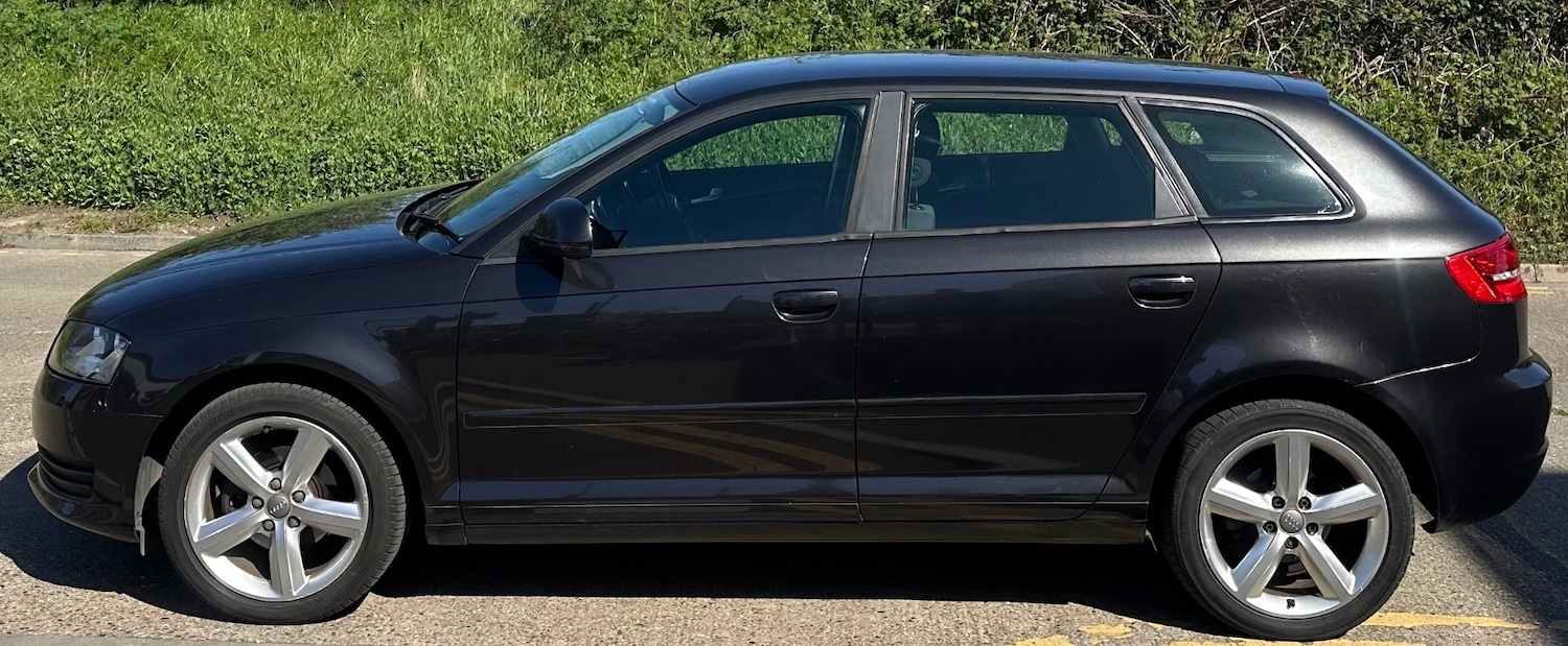 Used Audi A3 2010 for sale - 78149718: Photo 4