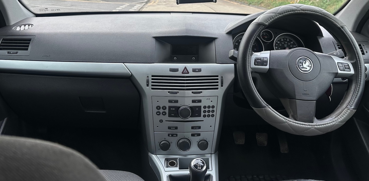 Used Vauxhall Astra 2009 for sale - 76518557: Photo 10