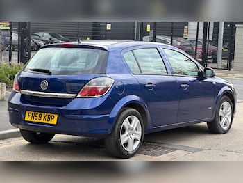 Used Vauxhall Astra 2009 for sale - 76518557: Photo