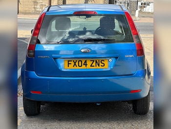 Used Ford Fiesta 2004 for sale - 76076957: Photo