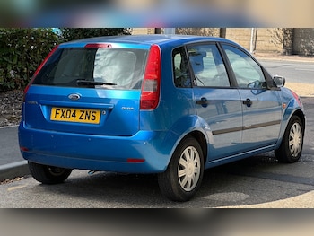 Used Ford Fiesta 2004 for sale - 76076957: Photo